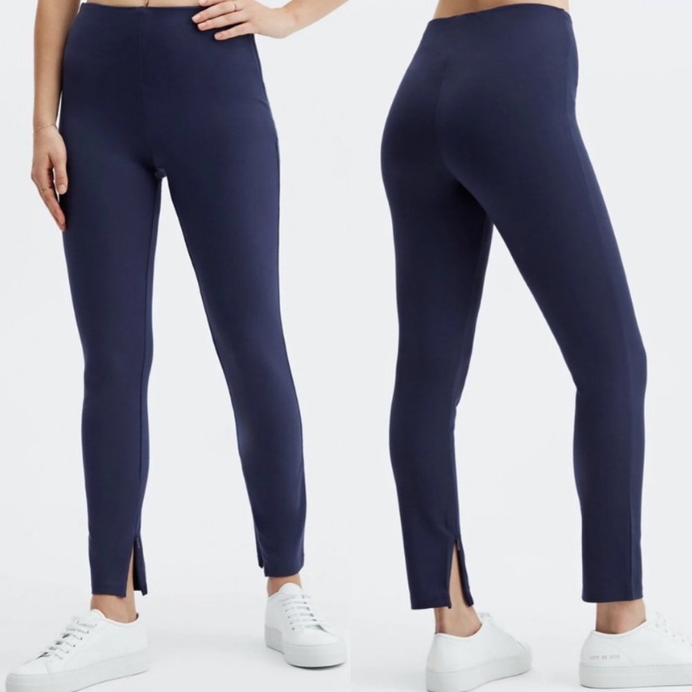 Fabletics 24/7 Skinny Pants Ankle Zip size M NWT